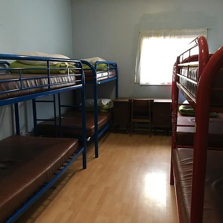 Turtle Hostel Victoria Ngoại thất bức ảnh