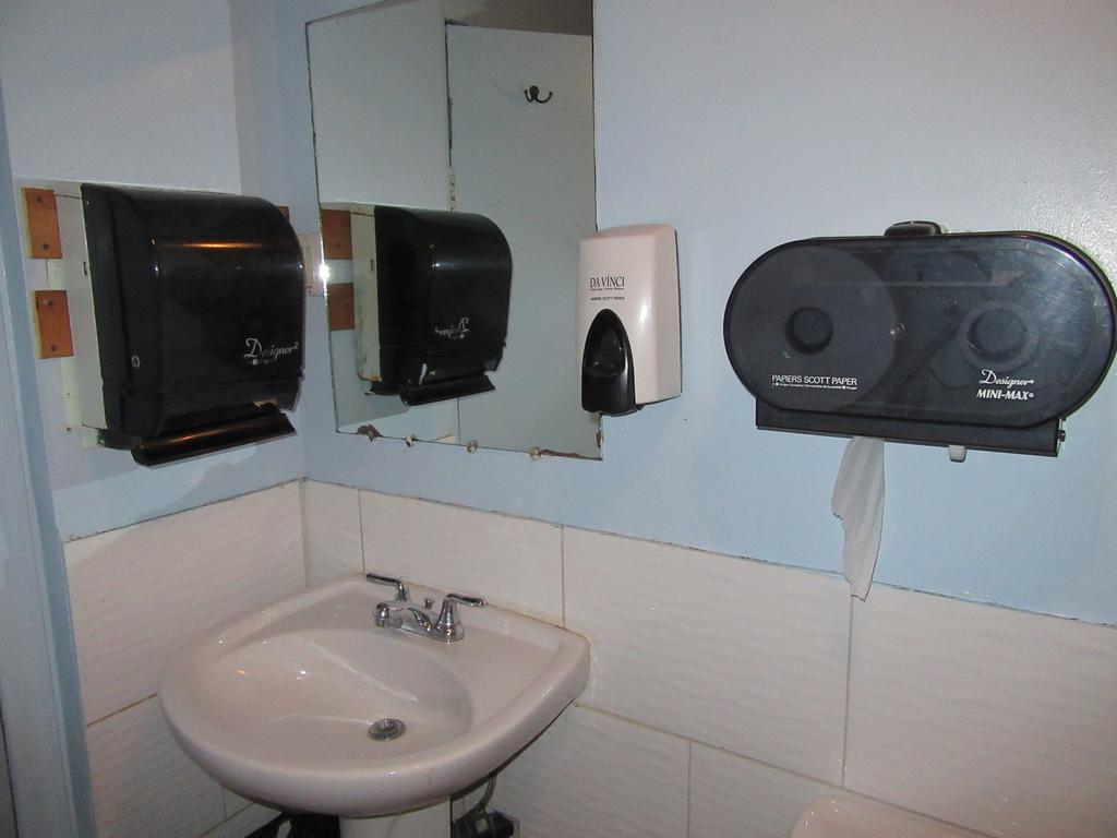Turtle Hostel Victoria Ngoại thất bức ảnh