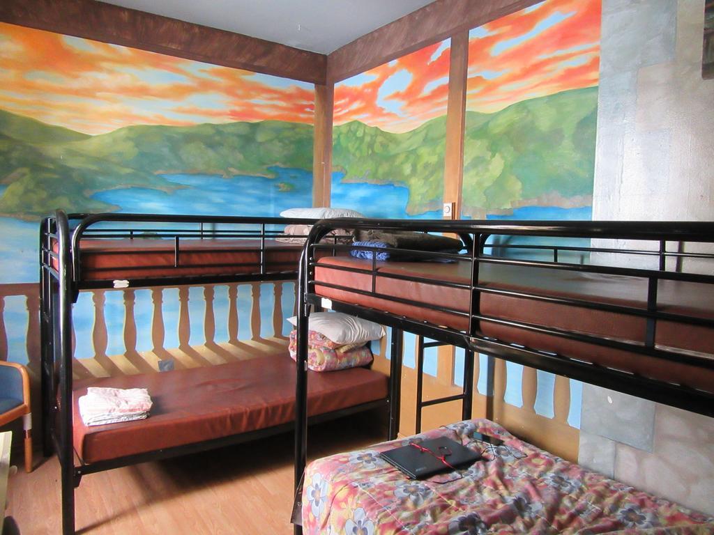 Turtle Hostel Victoria Ngoại thất bức ảnh