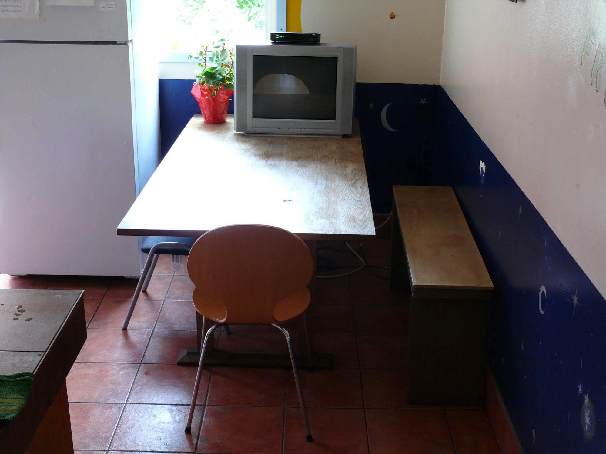Turtle Hostel Victoria Ngoại thất bức ảnh